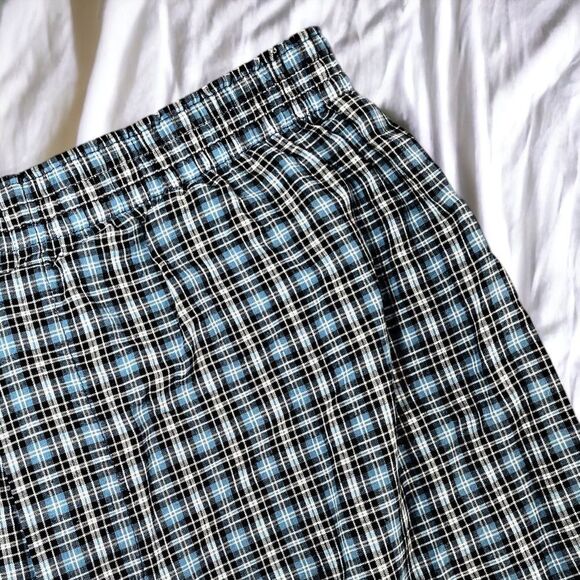 NWOT Fruit of the Loom Men's Tag-Free Boxer Shorts - Small - Picture 2 of 3